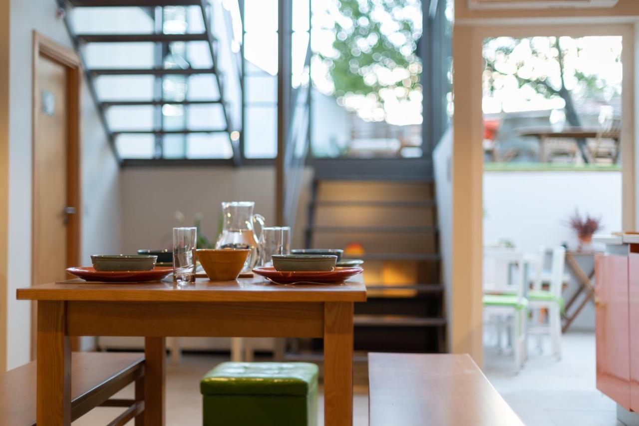 Peach Hostel & Suites Porto Luaran gambar