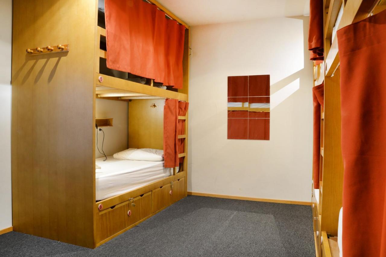 Peach Hostel & Suites Porto Luaran gambar