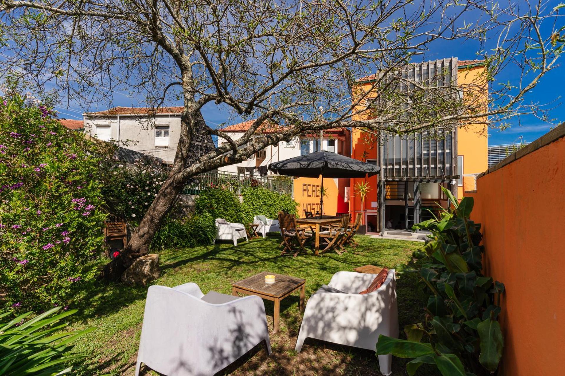 Peach Hostel & Suites Porto Luaran gambar