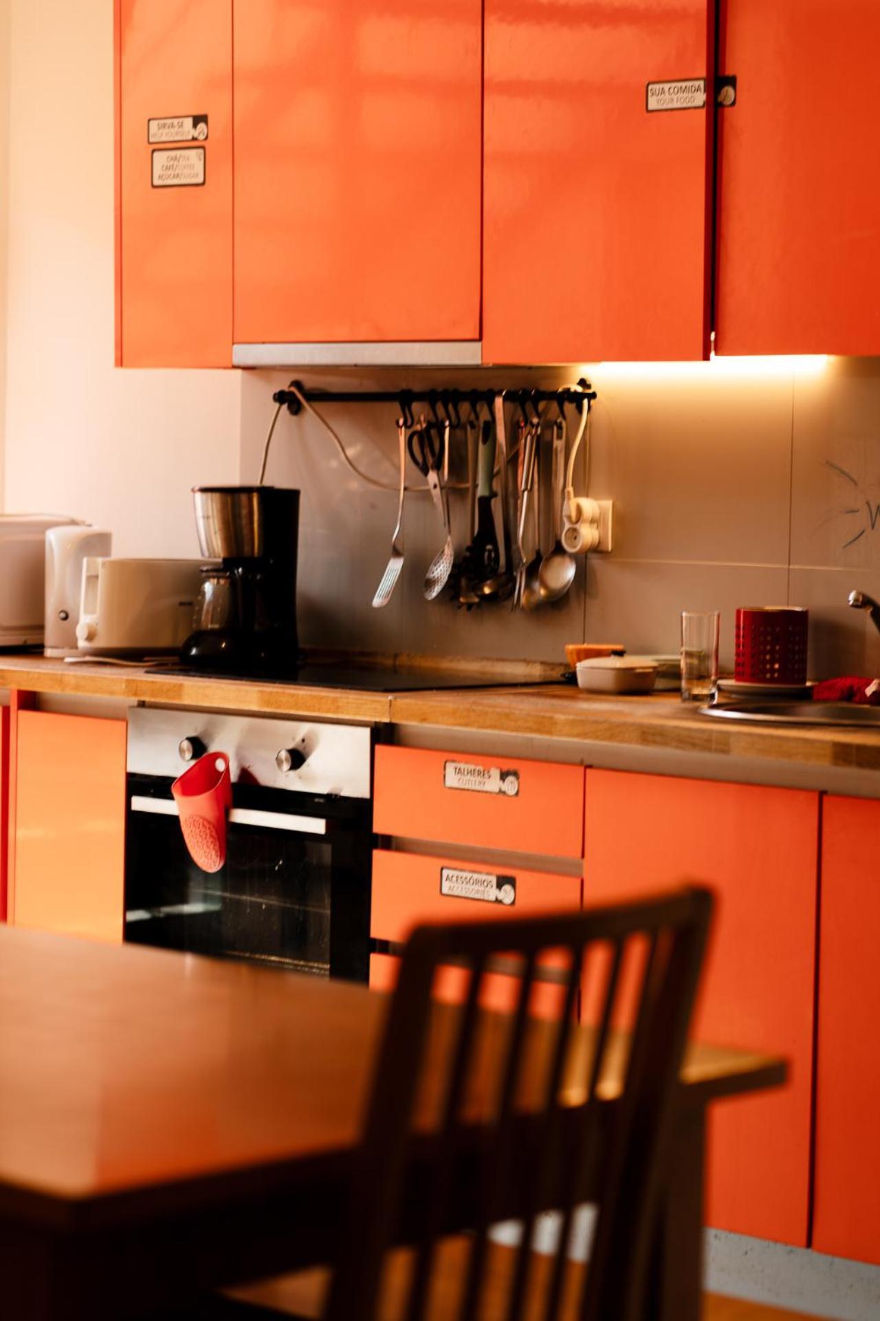 Peach Hostel & Suites Porto Luaran gambar
