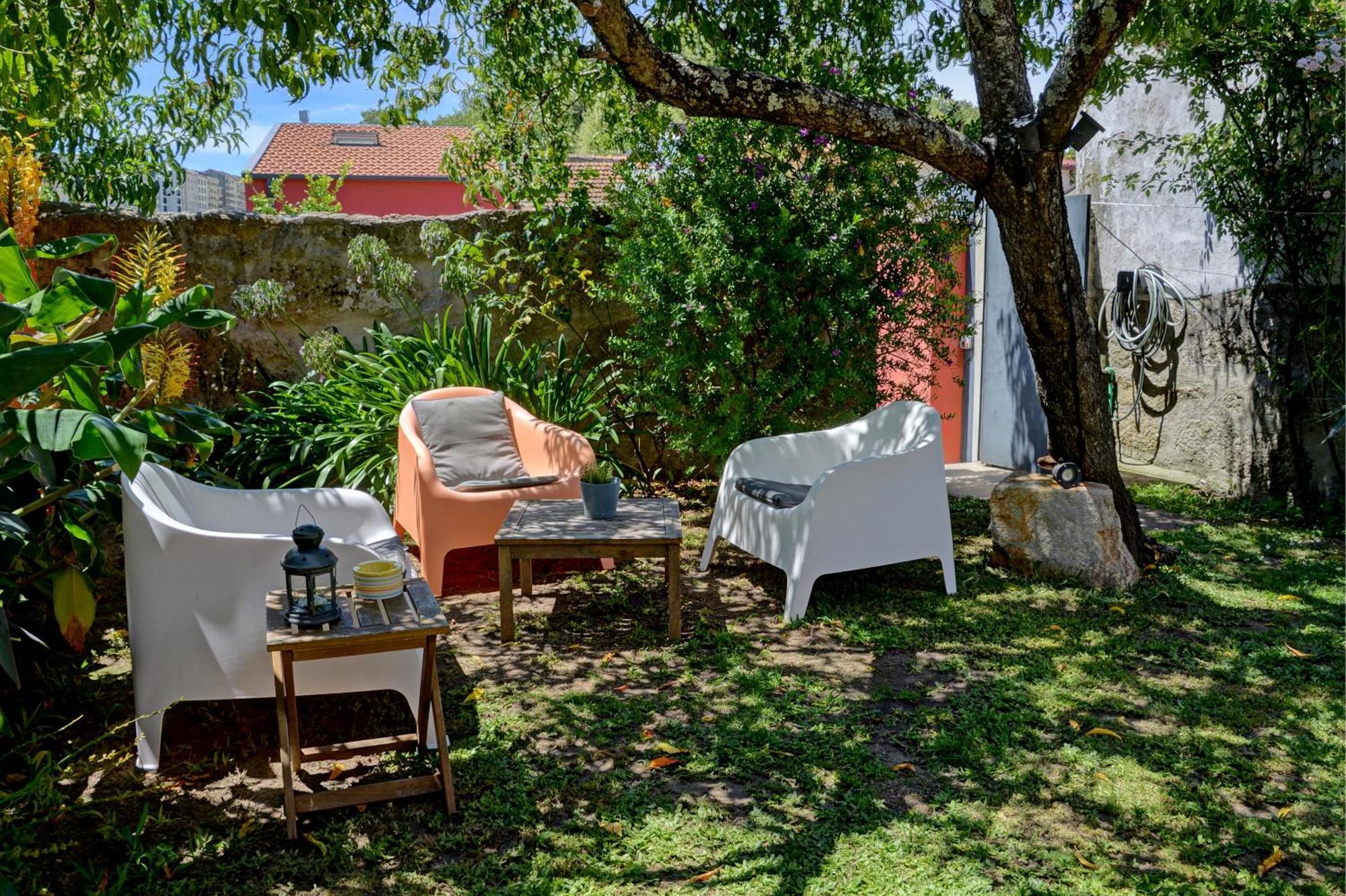 Peach Hostel & Suites Porto Luaran gambar