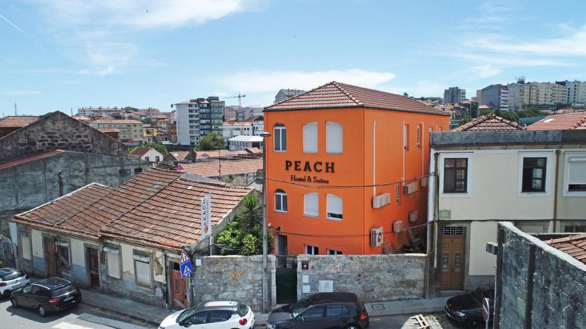 Peach Hostel & Suites Porto Luaran gambar